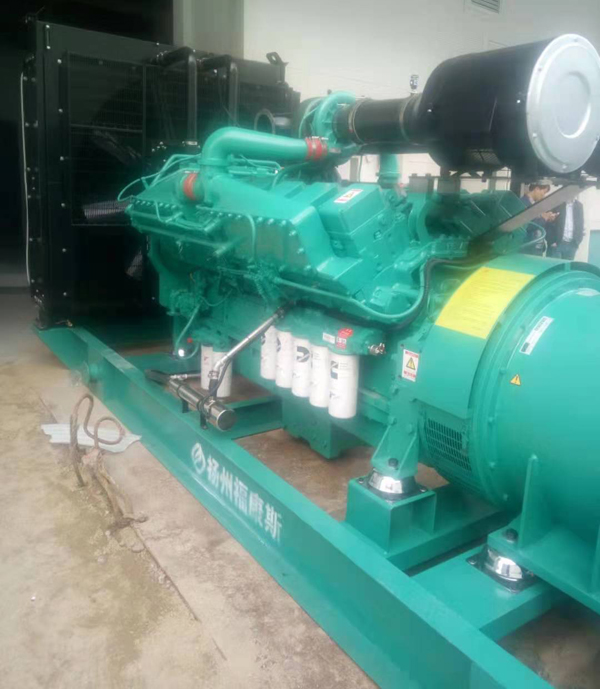 鹤岗发电机租赁使用中无电压或电压太低怎么办？