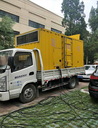 鹤岗发电车出租-柴油发电机组排烟系统设计要求及其考虑因素