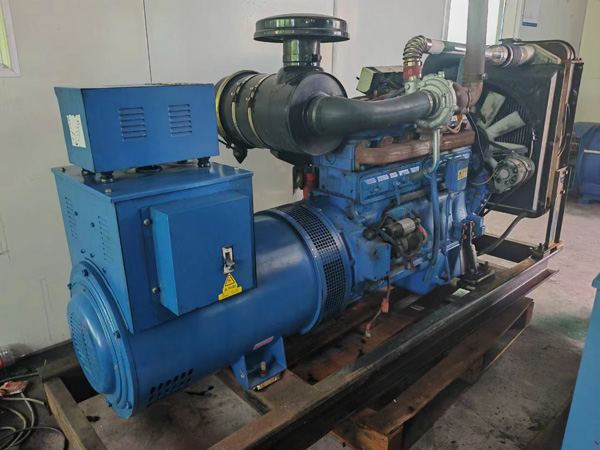 鹤岗100kW柴油发电机组使用多级机油有哪些优缺点？